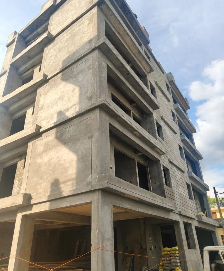 एमडीडीए का बड़ा एक्शन, ऋषिकेश-कुंआवाला में अवैध प्लॉटिंग पर चला बुलडोजर, 20 बीघा से अधिक प्लॉटिंग ध्वस्त, कई बहुमंजिला इमारतें सील
