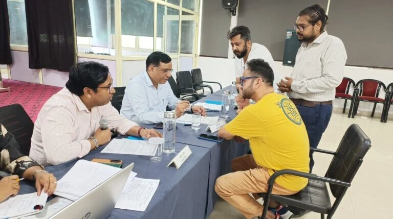देहरादून महायोजना-2041 : सातवें दिन जीआरडी यूनिवर्सिटी में उमड़ी जनभागीदारी, नागरिकों ने रखे भविष्य के दून की विकास रूपरेखा से जुड़े सुझाव